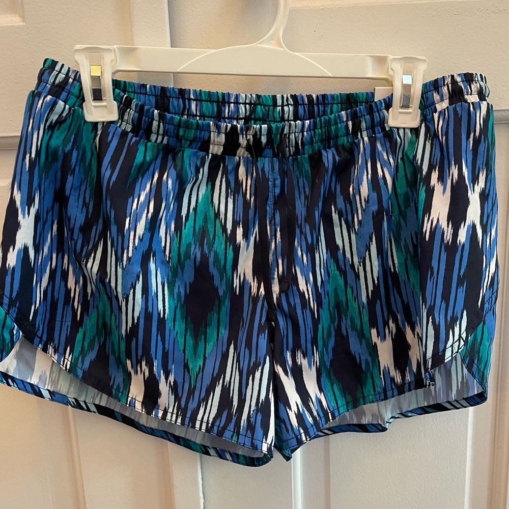 NWT Old Navy athletic shorts size M